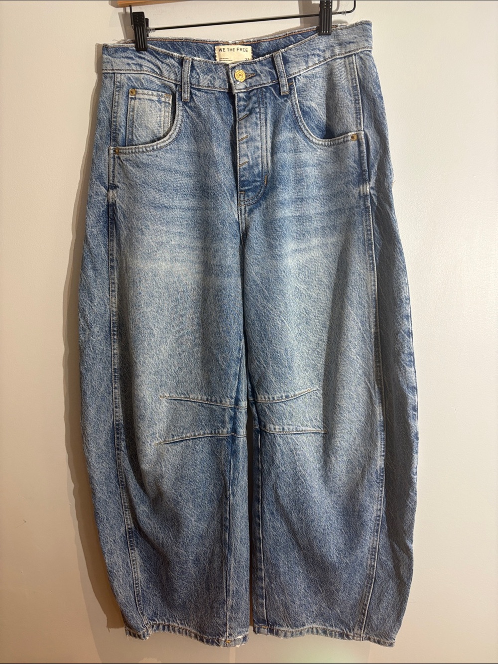 We The Free "Good Luck" Mid-Rise Barrel Jeans in a stunning vintage light wash